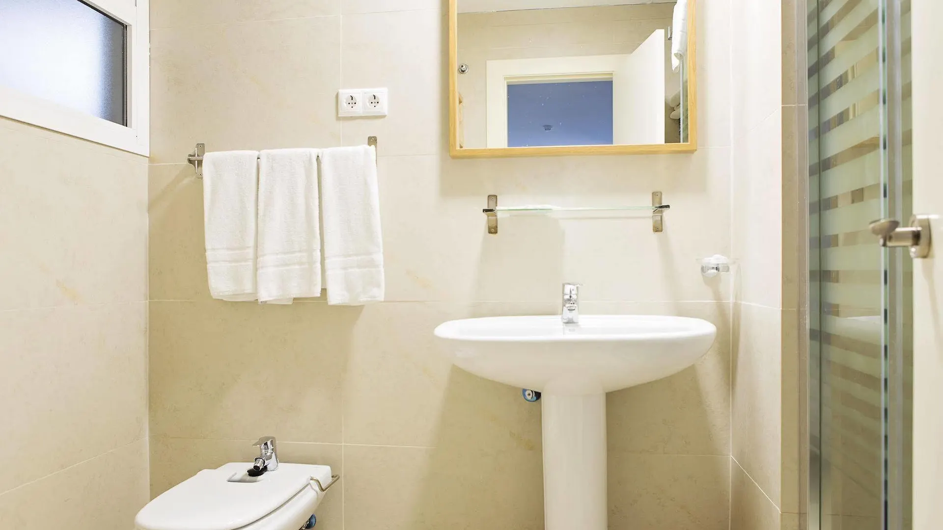 ***  Hotel Eliseos Malaga Spain